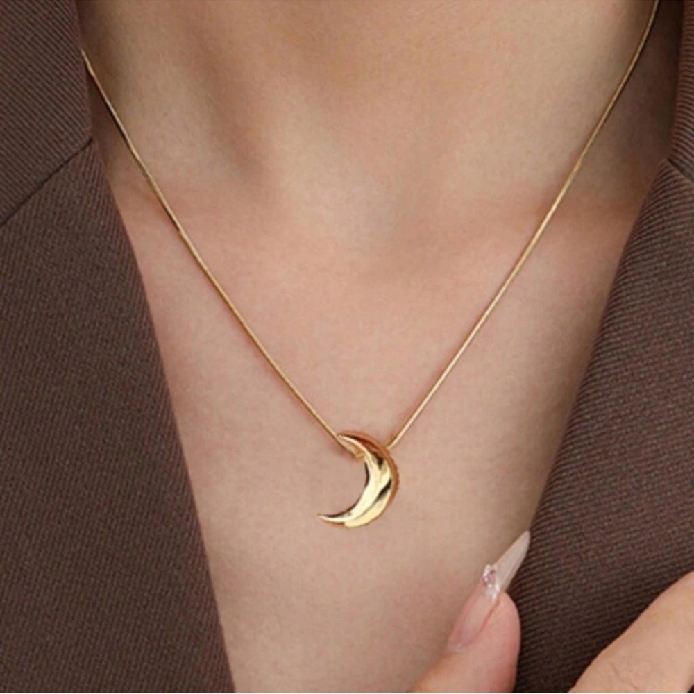 Gold Plated Stainless Steel Moon Crescent Pendant Necklace